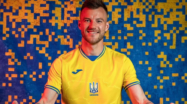 L'Ucraina "si annette" la Crimea sulla maglia di Euro 2020 e Mosca si infuria 