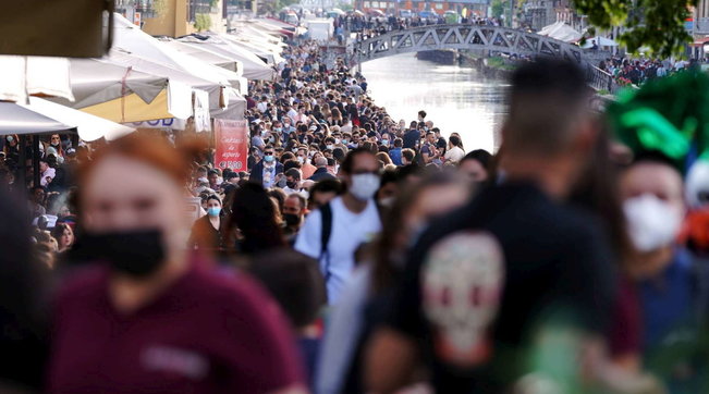 movida navigli milano zona gialla