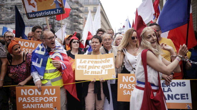 Covid Francia Parigi proteste
