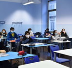 Vaccini, trasporti, distanziamento: i punti principali da chiarire