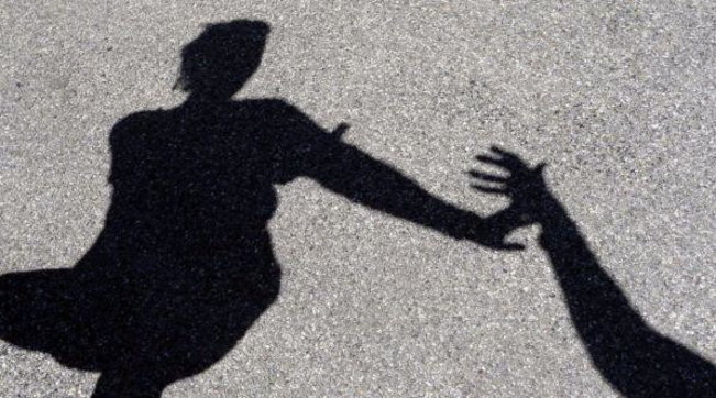 femminicidio stupro violenza sessuale abusi bullismo violenza donne