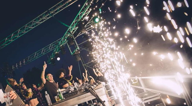 Friuli, focolaio Covid dopo festa in discoteca: locale chiuso per 75 giorni