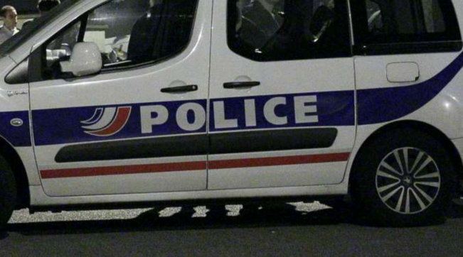 Magnanville, parigi, ostaggi, polizia, francia
