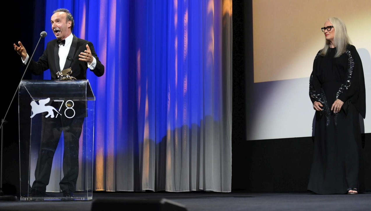 Leone d'Oro alla carriera, lo show di Roberto Benigni a Venezia