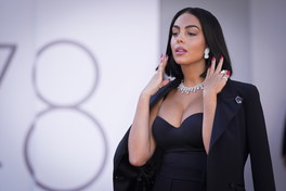 Venezia 78, beauty trends: il make up da red carpet di star e celebs