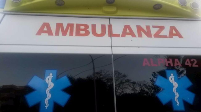 ambulanza 118 generica giorno estate