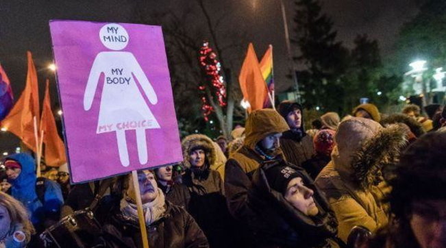 polonia proteste aborto legge