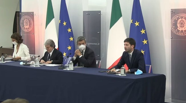 Il governo vara il Green pass per tutti i lavoratori