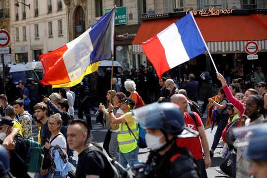 Francia, Parigi, proteste green pass 7 agosto