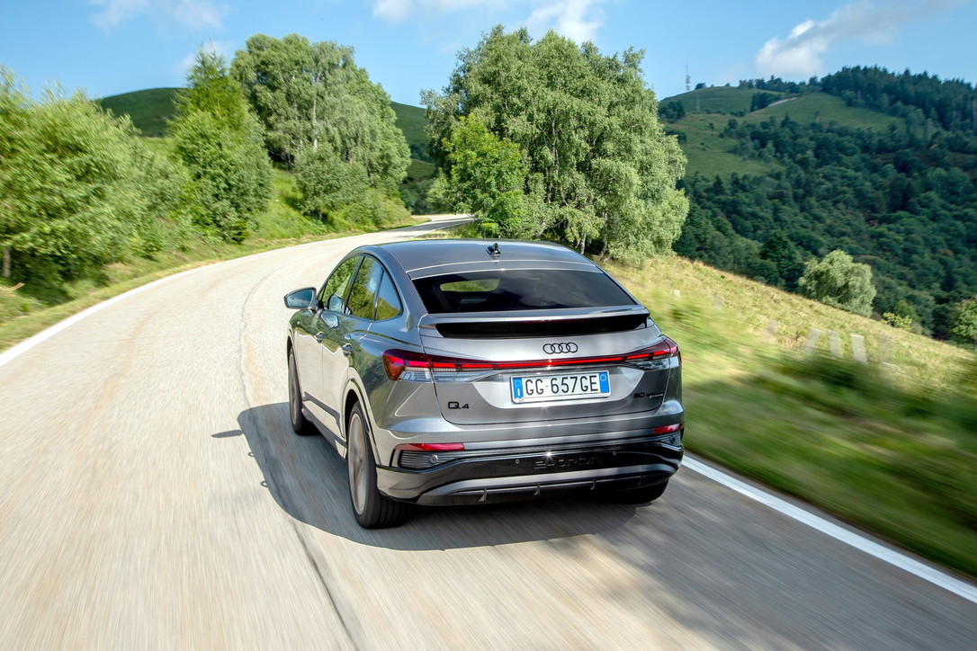 Audi Q4 Sportback etron, il futuro è fuori la porta