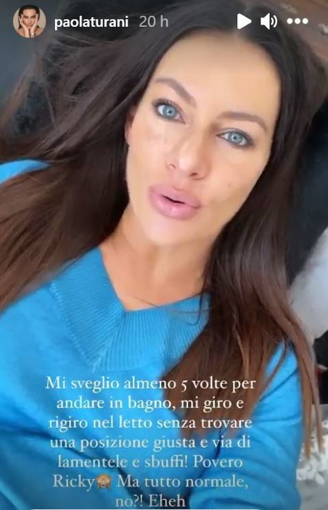 Paola Turani nuda al nono mese: non copro il mio pancione