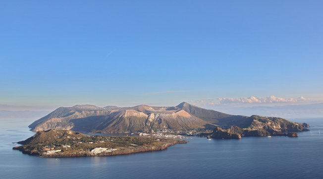 Donnavventura, Isole Eolie, Sicilia, mare, vulcani