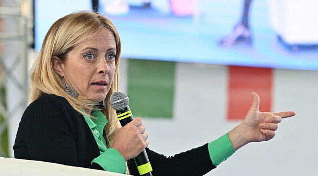 giorgia meloni generica