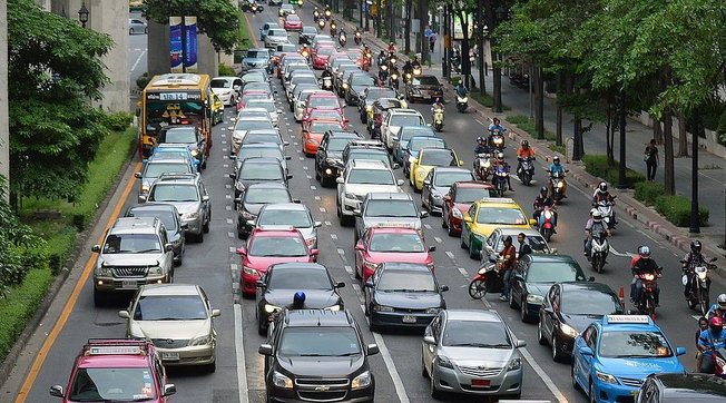 Italiani e Automobili