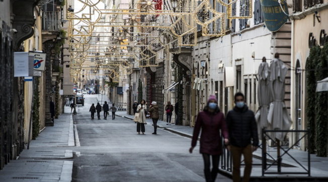 natale, lockdown, roma, torino
