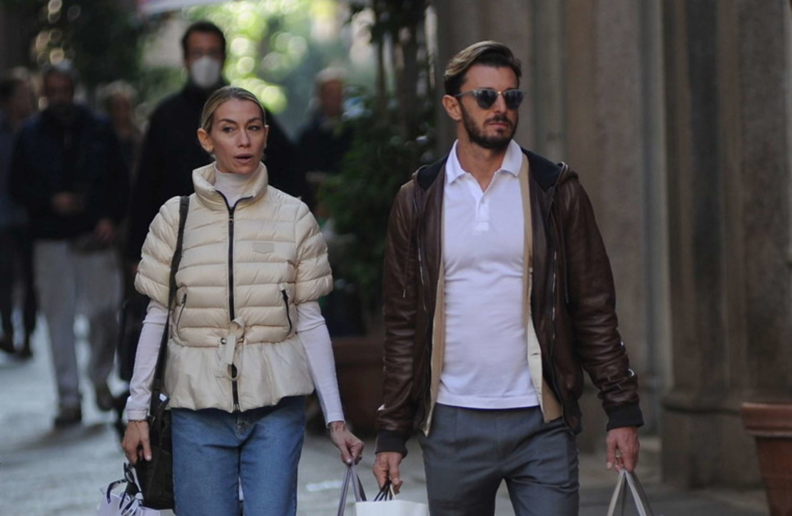 Marco Verratti e Federico Balzaretti fanno shopping a Milano con le mogli