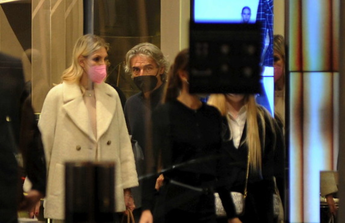 Dalla Barale a Ligabue, guarda cosa fanno i vip nel tempo libero