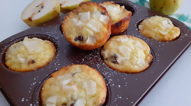 Muffin ricotta pere e cioccolato