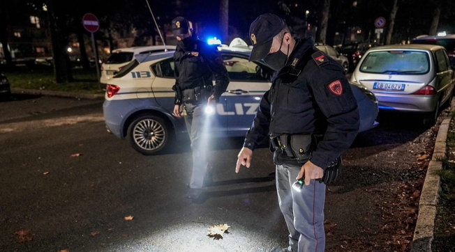 polizia 113 massimo melis ucciso torino poliziotto omicidio auto agente notte