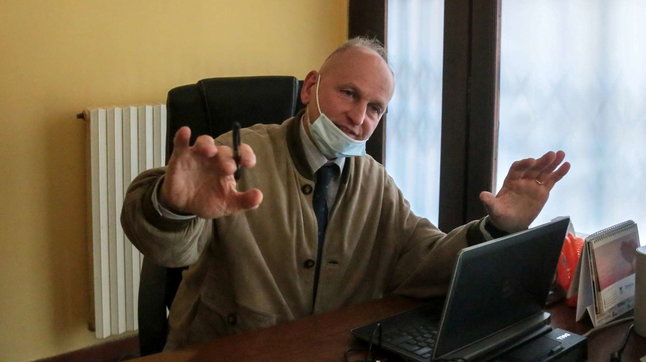giuseppe delicati medico negazionista