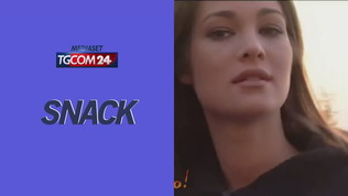 Buon compleanno Manuela Arcuri: rivediamola giovanissima a "Fuego"