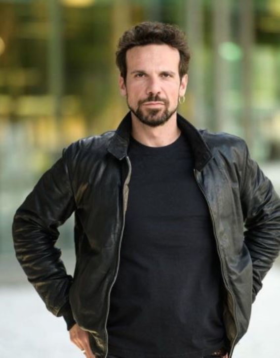Francesco Montanari in love, ecco la nuova fiamma dell'ex marito di Andrea Delogu Francesco Montanari in love, ecco la nuova fiamma dell'ex marito di Andrea Delogu
