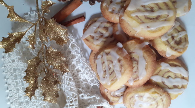 Biscotti cinnamon rolls