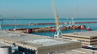 Genova, lʼultimo viaggio della Costa Concordia verso la demolizione