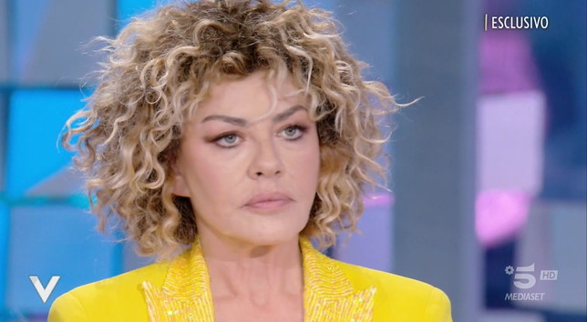 Eva Grimaldi: "Sul lavoro sono stata discriminata per la mia sessualità"