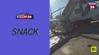 Usa, aereo cade sui binari e viene travolto da un treno, pilota salvato all'ultimo minuto