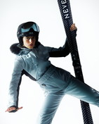 Moda, la collezione Giorgio Armani Neve autunno inverno 2021-2022