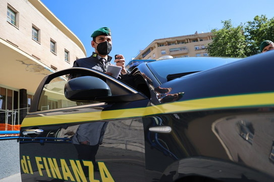 gdf guardia di finanza 117