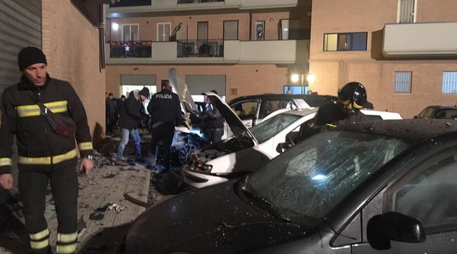foggia attentato dinamitardo