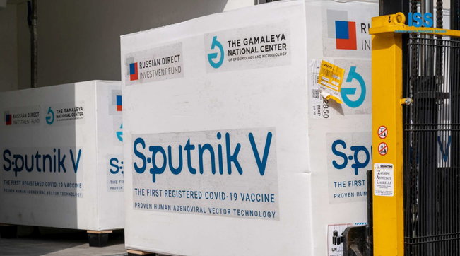 covid vaccini vaccino sputnik
