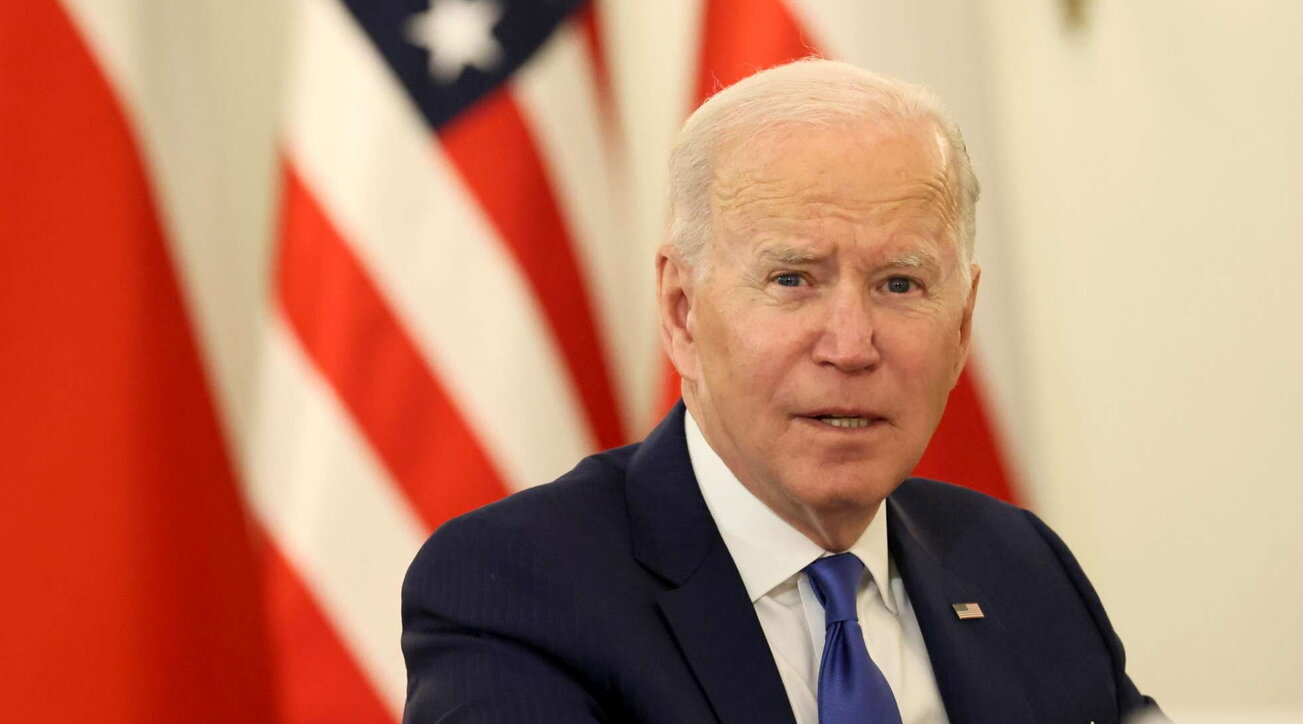 Biden meets Ukrainian refugees: Putin is a butcher