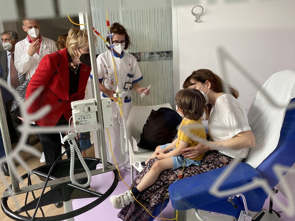Milano, inaugurato il nuovo day hospital pediatrico all'Istituto