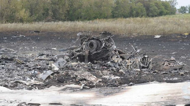 ucraina malesia malaysia airlines aereo precipitato abbattuto mh17