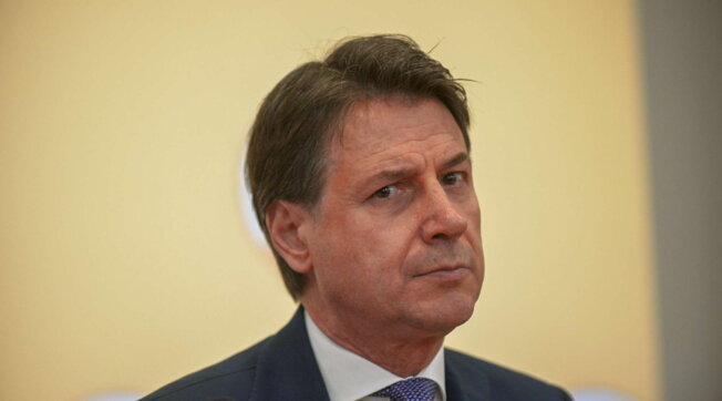 giuseppe conte arrabbiato