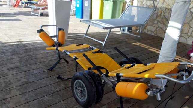Disabili al mare, in Italia solo quattro lidi attrezzati anche per loro