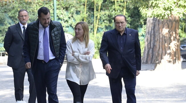 silvio berlusconi, giorgia meloni, matteo salvini, vertice centrodestra per Quirinale