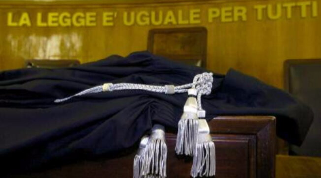 magistrati giudici toghe processo processi tribunale magistrato giudice toga