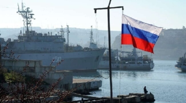 sottomarino crimea, bandiera russa