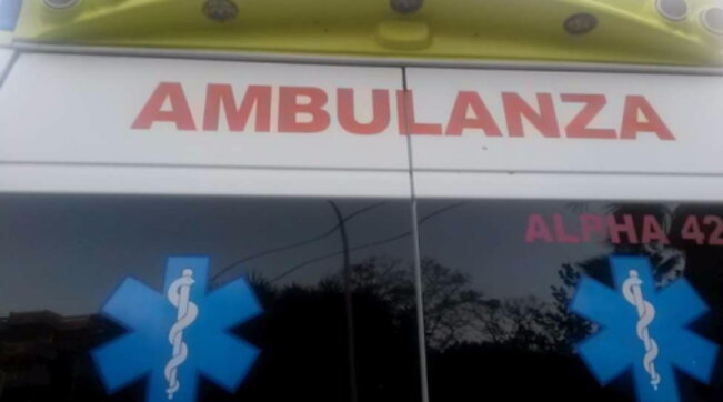 ambulanza 118 generica giorno estate