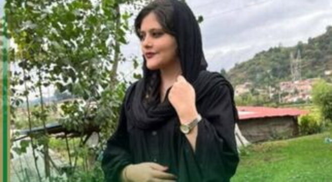 Mahsa Amini velo
