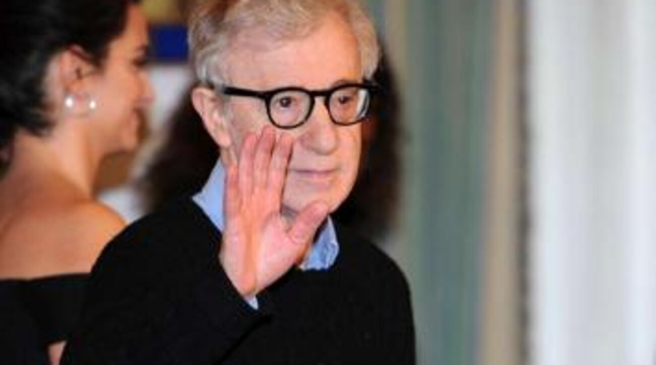 Woody Allen e l'addio al cinema "Wasp 22 sarà il mio ultimo film, poi