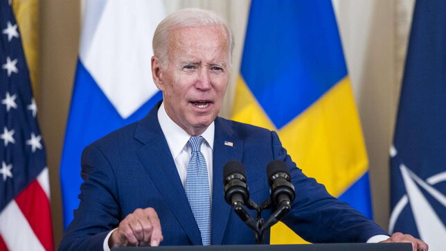 biden firma adesione nato svezia finlandia