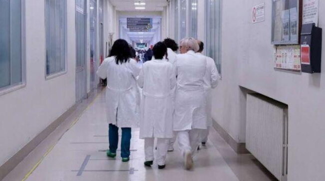 medici in ospedale