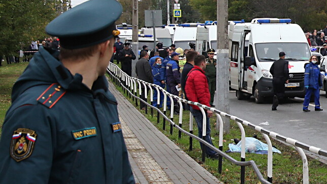 Russia, sparatoria in una scuola a Izhevsk: bambini tra le vittime