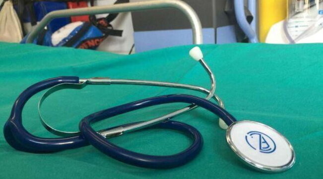 soccorso, ospedale, medici, stetoscopio, barella