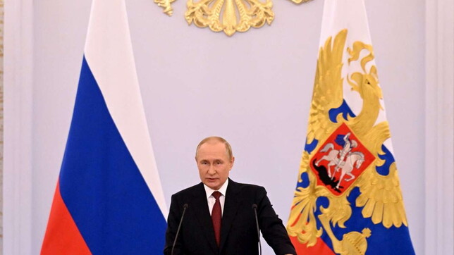 Putin annette quattro regioni ucraine: la cerimonia al Cremlino